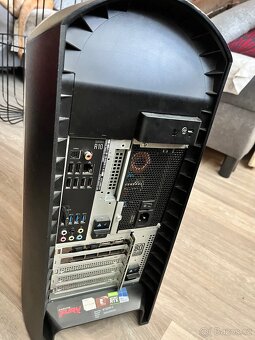 Výkonný herní PC – Alienware Aurora R10 komplet přestavený - 4