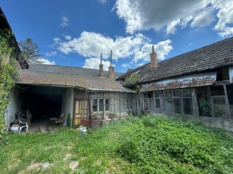 Dům ke kompletní rekonstrukci, pozemek 1704m - 4