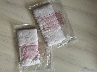 Hauck BETA+: 2 jídelní pultíky vč. příslušenství - 4