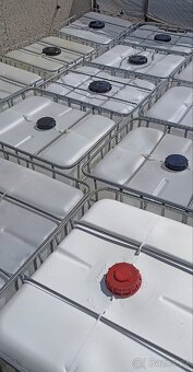 IBC nádrže ma vodu - 1000l - čisté - 4