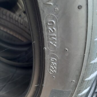 235/40/19 Michelin 2ks 7mm - 4