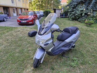 Piaggio X9 500 EVOLUTION - 4