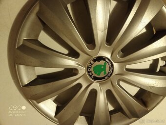 Prodám poklice 15 " na Škoda Octavia 1, VW.. - 4