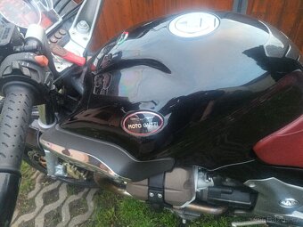 Moto guzzi breva 1100 - 4
