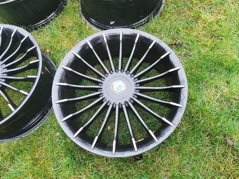 BMW Alpina B7 21" alu - 4