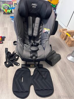AXKID Dětská autosedačka Minikid 2.0 Granite - 4