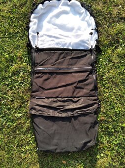 velká sada na kočárek černobílá - 4