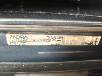 Vestavná trouba Mora 548MX - 4