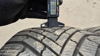 Zimní pneu 205/55/16 Continental - 4