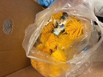 Různé věci zdarma k rozebrání, kancelářské potřeby, domácnos - 4