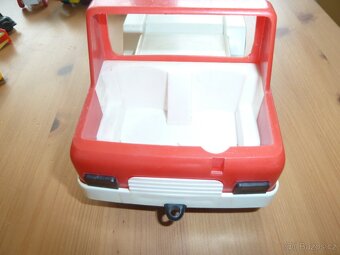 Retro hračky: autíčka Igra, mini motorka, benzinka - 4