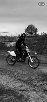 yamaha yz250f 2005 vymena za enduro - 4