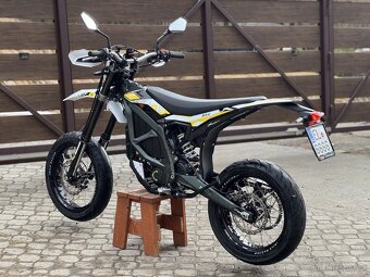 Sur-Ron Ultra Bee - 4