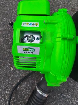 Benzínový fukar na listí - 4