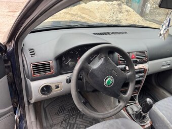 Octavia 1.9Tdi 81kw Combi - 4