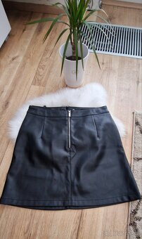 Koženková sukně Reserved - 4