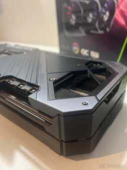 Asus Rog Strix RTX 3080 - 4