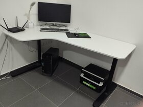Kancelářský rohový stůl IKEA s nastavitelnou výškou - 4