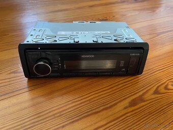 Kenwood KMM-104 - 4