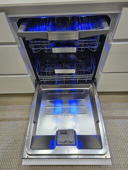 Myčka Siemens iQ700 - 4