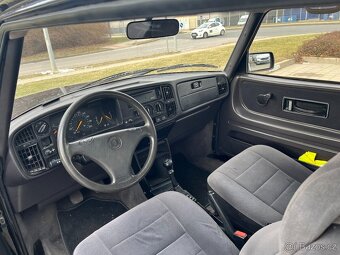 SAAB 900 coupe. - 4