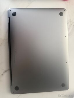 Macbook 13" 2019 - 4