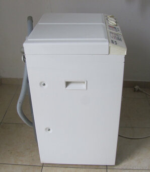 MALÁ PRAČKA EUMENIA - 3kg - 4