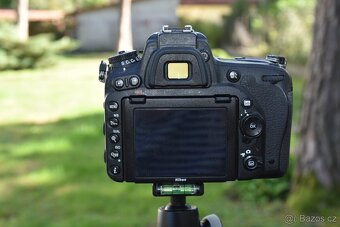 Nikon D750 + AF-S Nikkor 50mm 1:1,8 G - 4