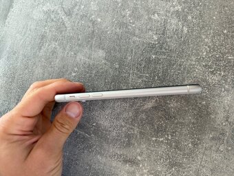 Apple IPhone XR 64gb - 4