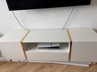 TV stolek - 4
