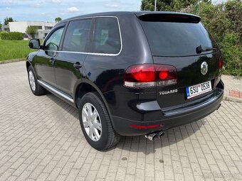 VW Touareg 3.0 V6 TDi Exclusive - 4
