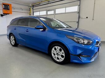 Kia Cee´d SW 1.5TGDI 118 kW Exclusive rv.11/2021 - 4