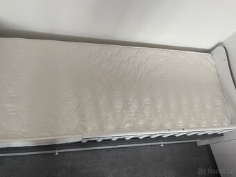 Dětská postel včetne matrace jako nové 170 x70 - 4