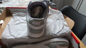 Nike Dunk Low Retro - 4