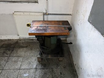Prodám zvedací stůl - 4