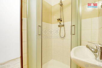 Pronájem bytu 1+kk, 20 m², Klatovy, ul. Pod Hůrkou - 4