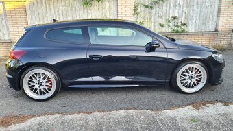 VOLKSWAGEN SCIROCCO R - 2,0TSi Sport 147kW - 4