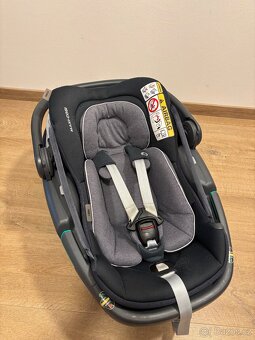 Autosedačka Maxi-Cosi Coral 360 Essential Graphite - 4