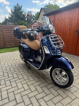 Vespa GTS 300 - 4