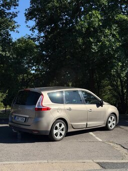 RENAULT SCENIC 1.9 dCi 2012 - 4
