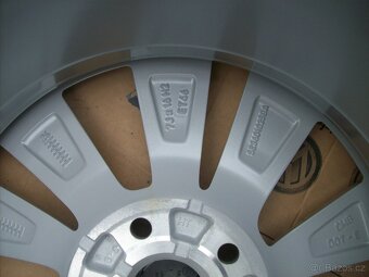 alu 16" ORIGINAL ŠKODA Octavia IV nejetééé - 4