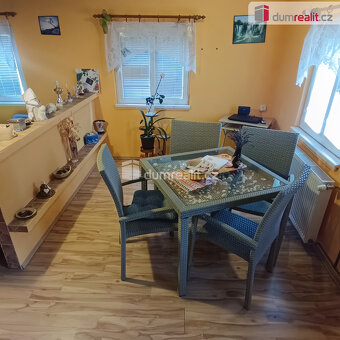 Prodej rodinného domu s pozemky o celkové výměře 3029 m2, ob - 4