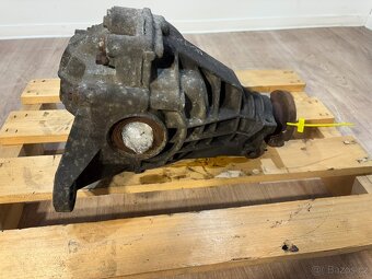 // Zadní Diferencial Mercedes ML163 2.7cdi // - 4