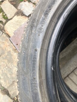235/45 R17 zimní 2ks - 4