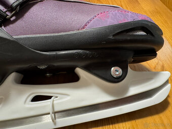 Prodám dětské zimní brusle vel. 33 - 37 - 4