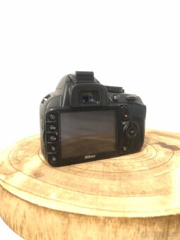 Nikon D3100 - 4