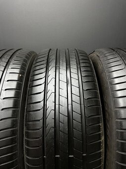 Sada pneu Pirelli 235/55/18 100V - 4