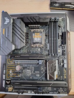 Asus TUF gaming B660-plus wifi D4 - 4