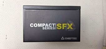 CHIEFTECH 550W 80gold compact series - 4