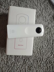Nová 360° kamera RICOH THETA SC2 bílá (pouze rozbaleno) - 4